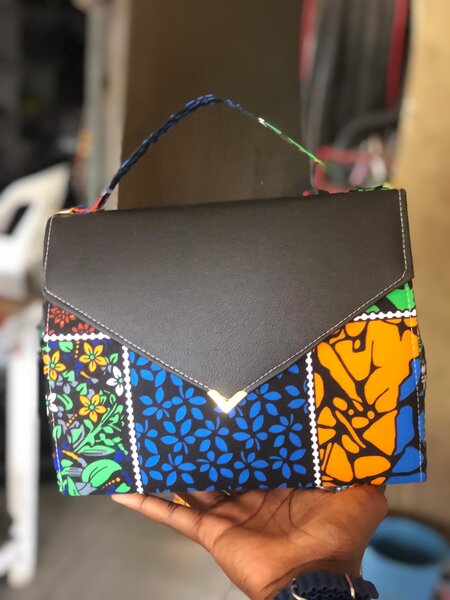 Sac à main en cuir imprimé