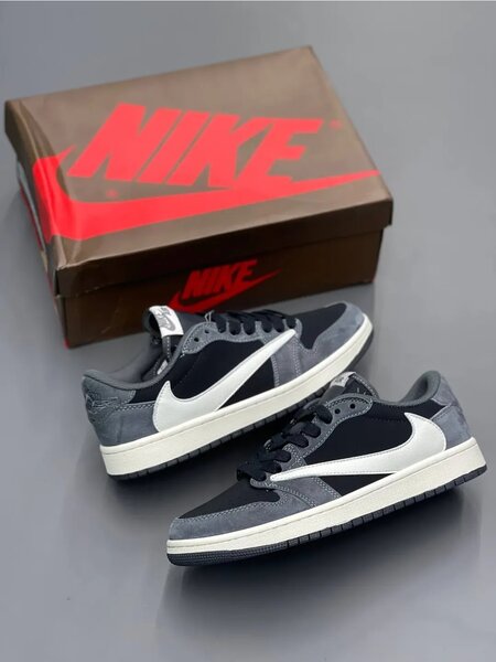 Nike Sneakers Noir et Gris