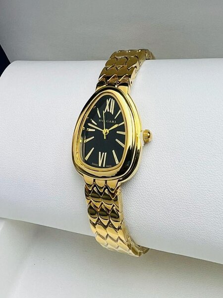 Montre femme élégante