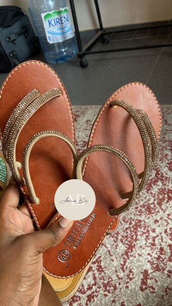 Sandales sénégalaises perlées