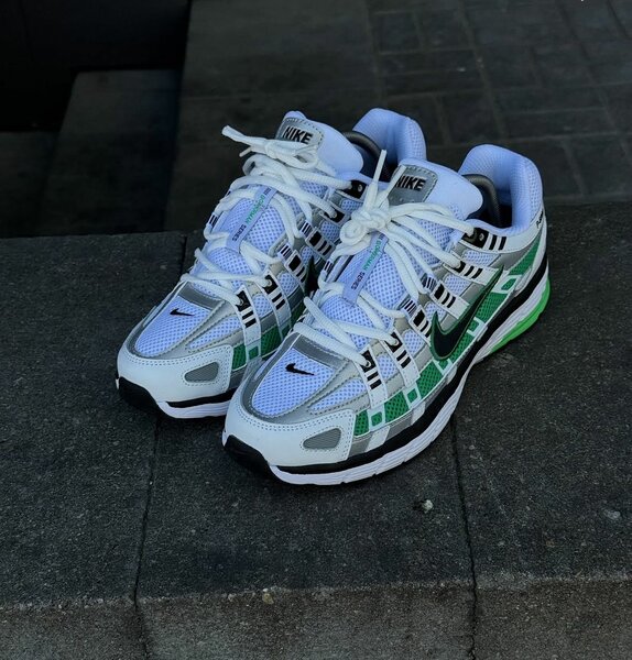 Baskets Nike Sport Blanches