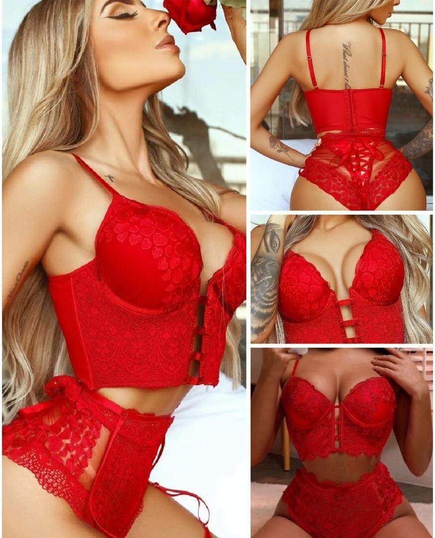 Ensemble sous vêtements rouge