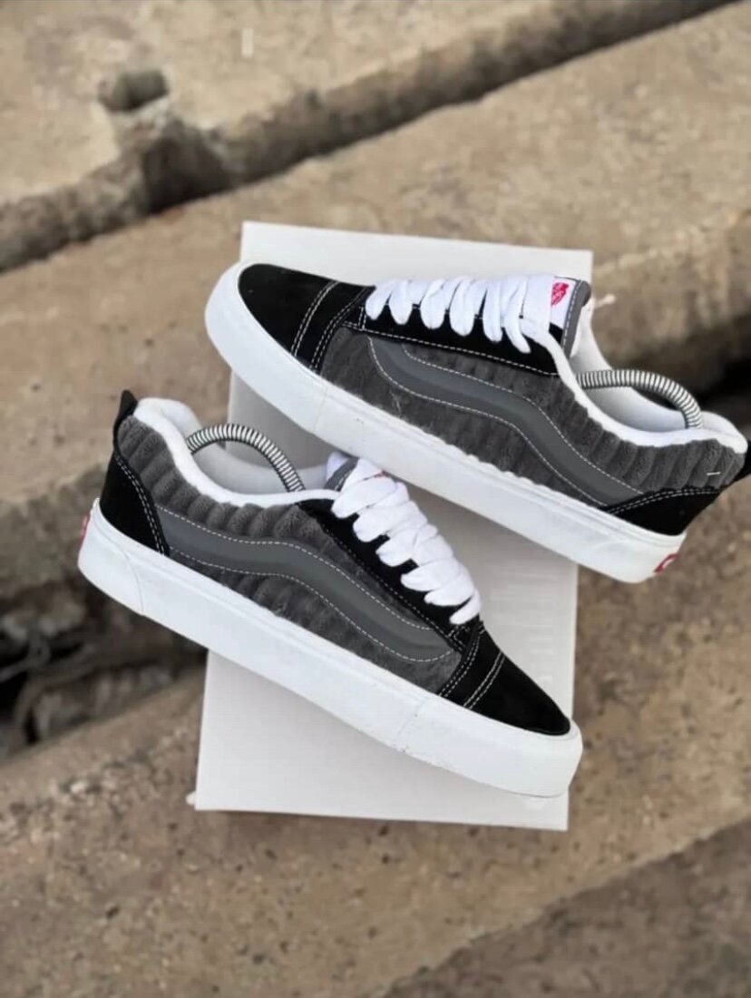 Baskets style classique noir