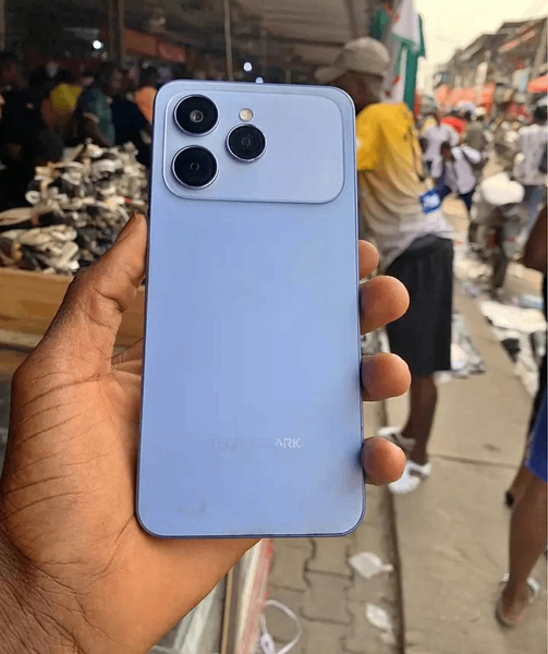 Smartphone Android Bleu