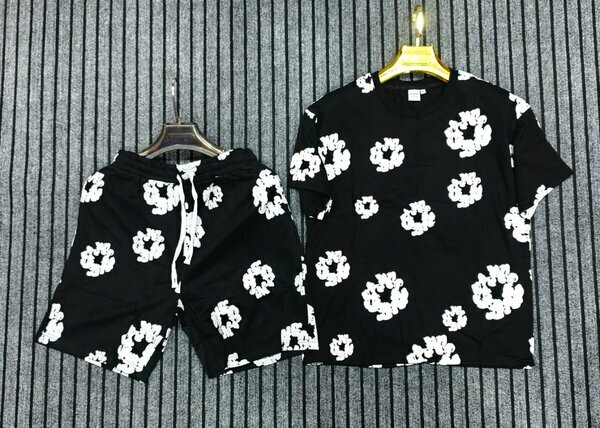 Ensemble homme noir fleurs blanches