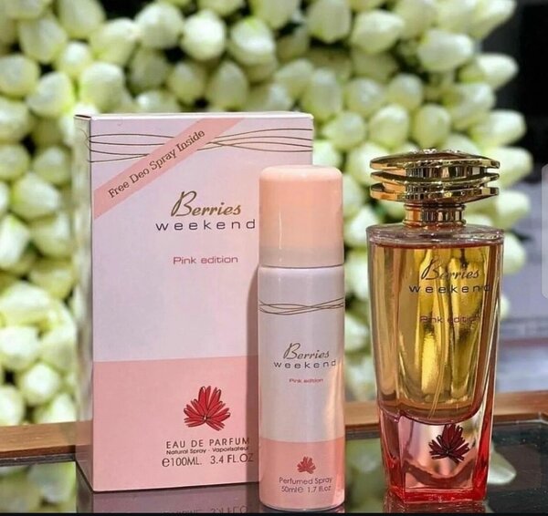 Berries Weekend Perfume & Deodorant Spray