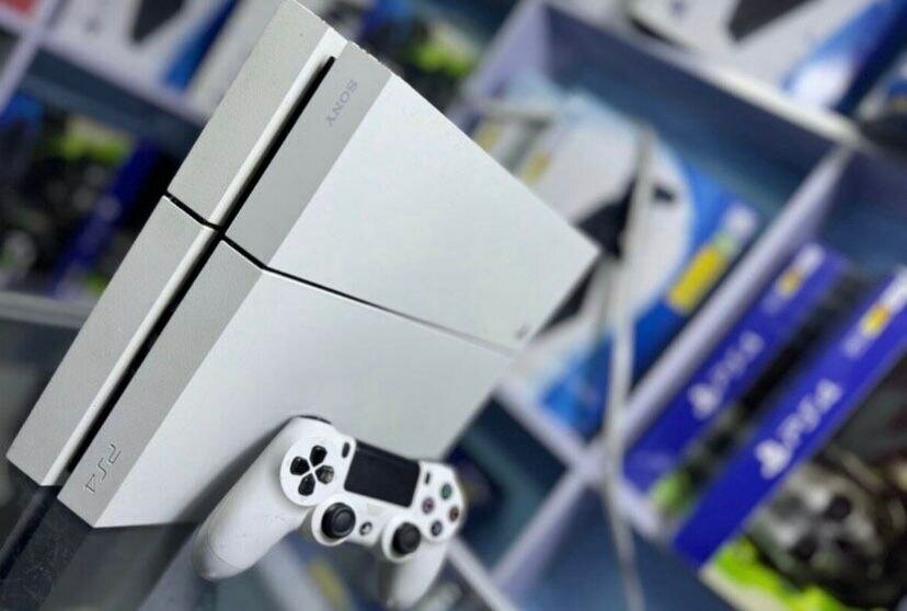 Console Sony PS4 Slim Blanche