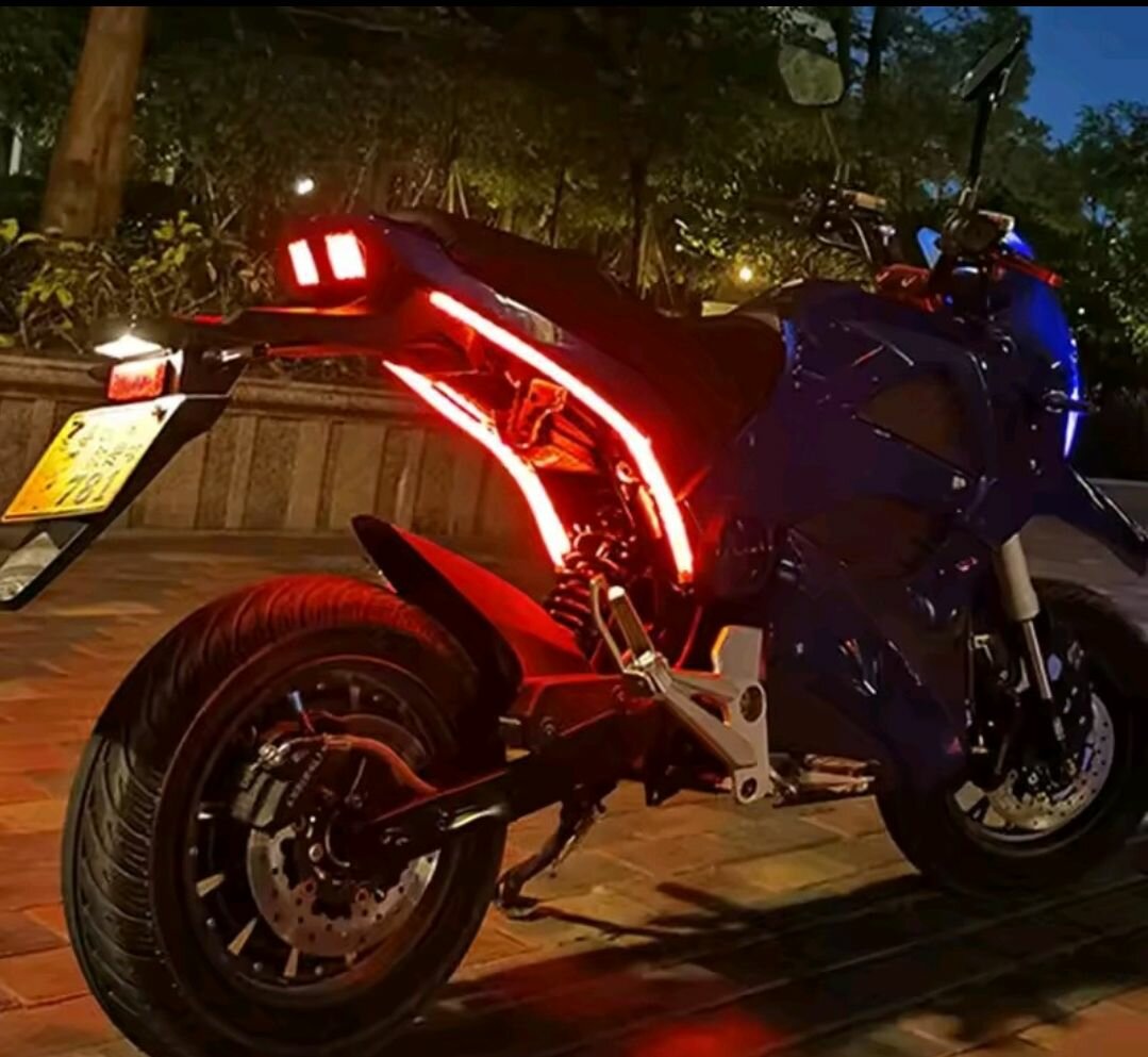 Bande LED pour moto