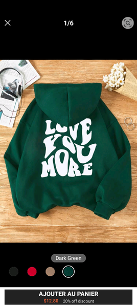 Sweat à capuche difére