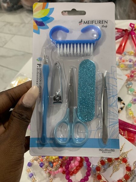 Kit de Manucure Professionnel