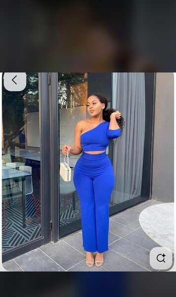 Combinaison Bleu Élégante