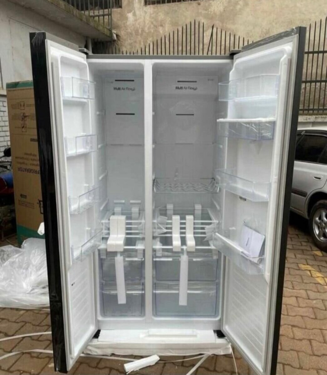 Hisense side by side double door with dispenser