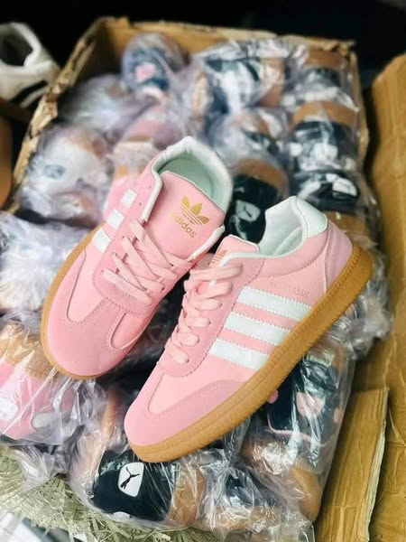 adidas samba sneakers