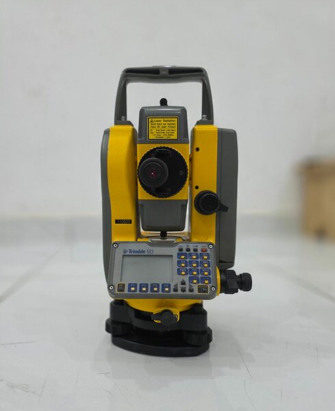 Station totale Trimble M3