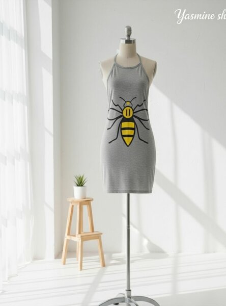 Robe grise imprimée abeille