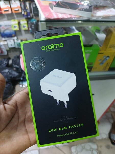 Chargeur Rapide 20W GaN Oraimo
