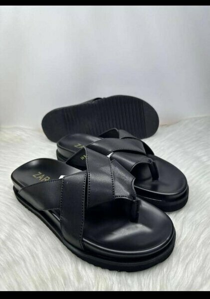 Sandales Zara croisées noires