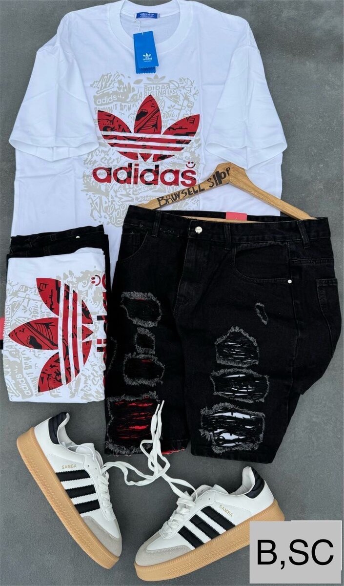 Ensemble très chics de qualité