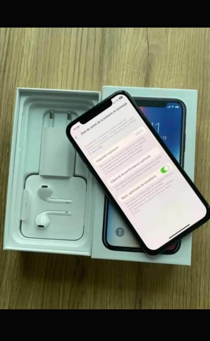 iPhone X avec accessoires