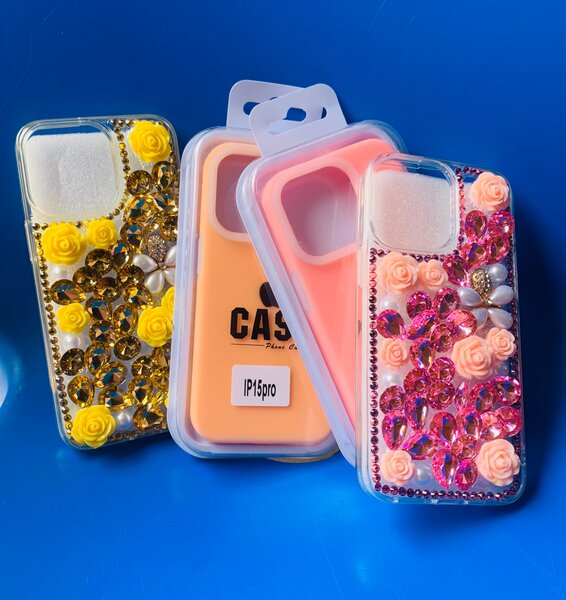 Coques iPhone 15 Pro Étincelantes