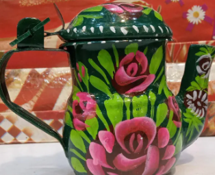 Truck Art kettle.... Beautifully designed..