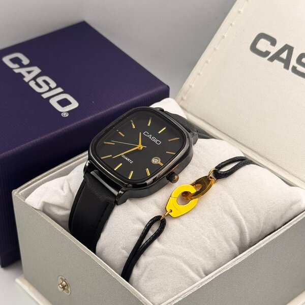 Montre Casio noir et or