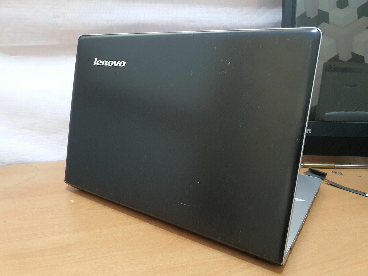 Lenovo Ideapad 500