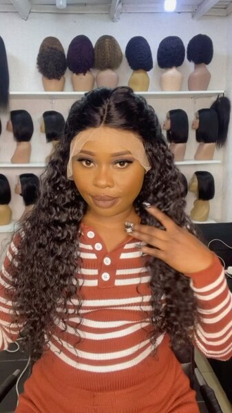 Beautiful and elegant women's wigs