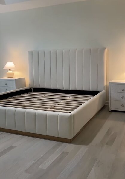 Lit double avec rangement