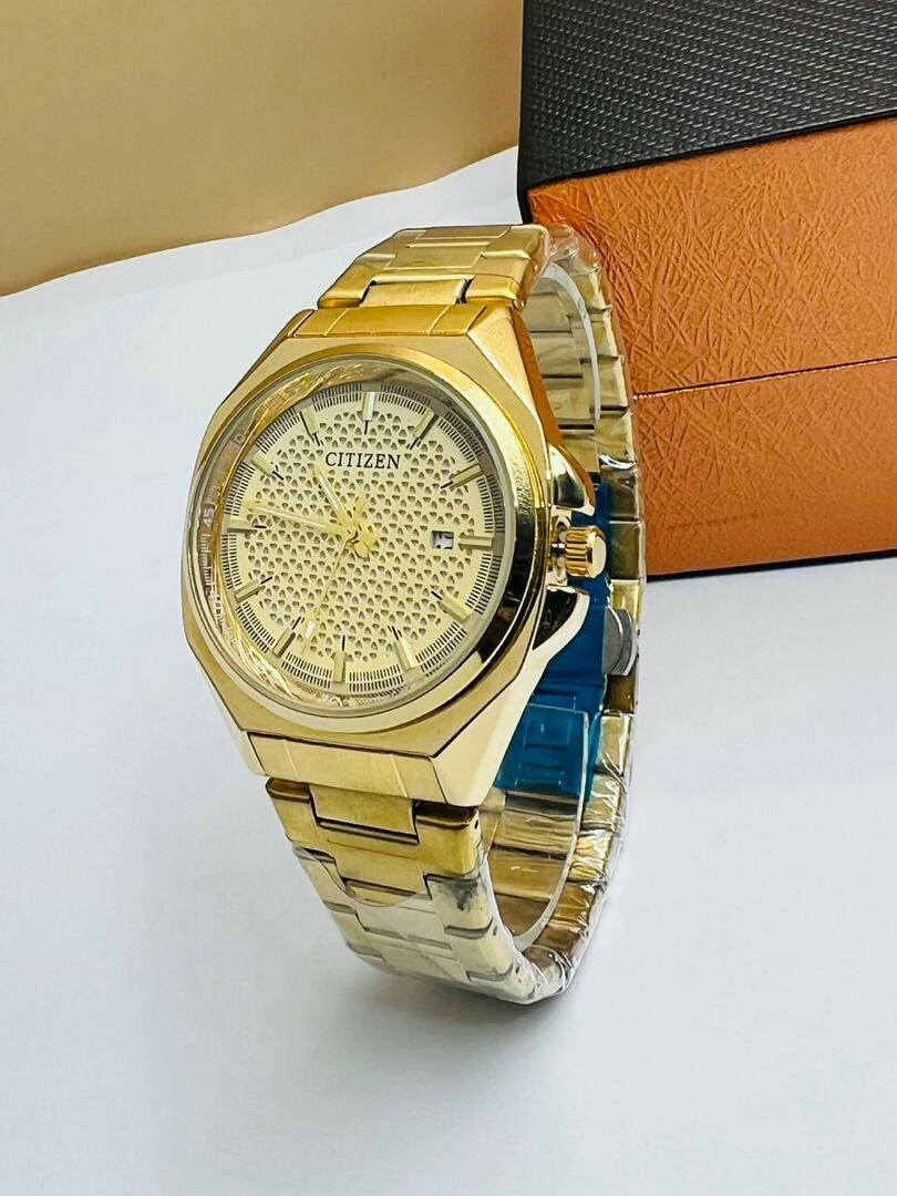 Montre homme dorée Citizen