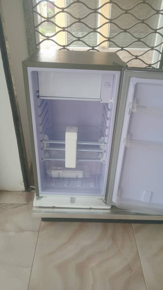 Snowsea straight door fridge