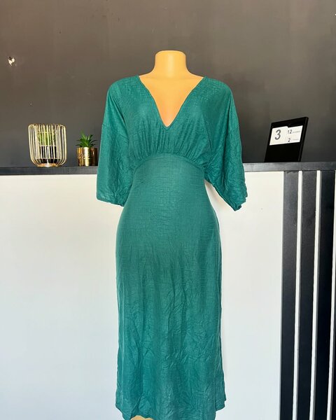  women's beautiful dress  Medium/Large