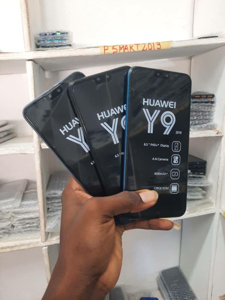 Huawei Y9 2019 Smartphone
