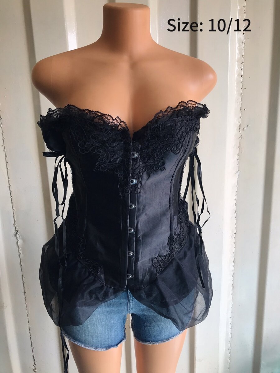 Thrift Corset and Zara top