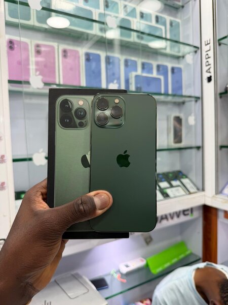iPhone 13 Pro Max Vert Neuf
