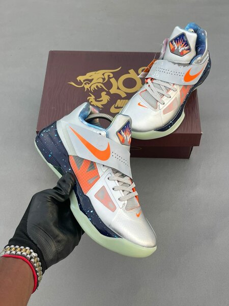 Chaussures de Basket Nike KD