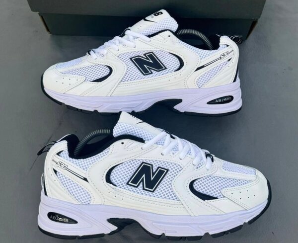 New Balance 9060 sneakers