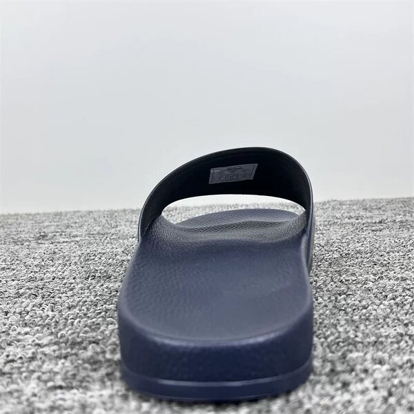 Claquettes confortables unisexes