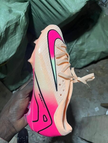 Chaussures de Football Rapides