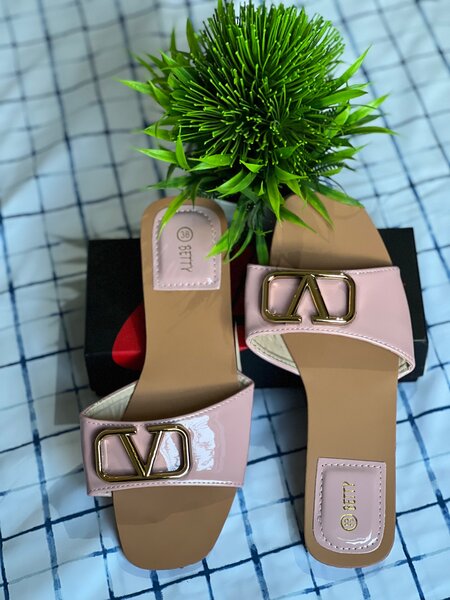 Slippers