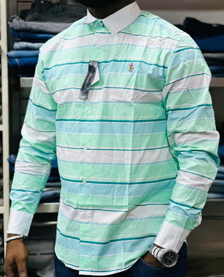 Chemise homme à rayures élégante