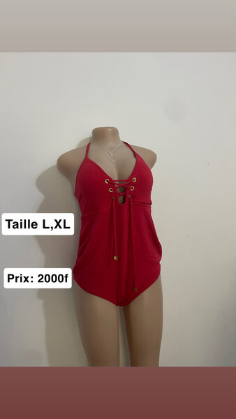 Stylish Women's Red Swimsuit
