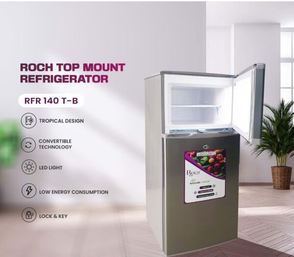 Double door refrigerator