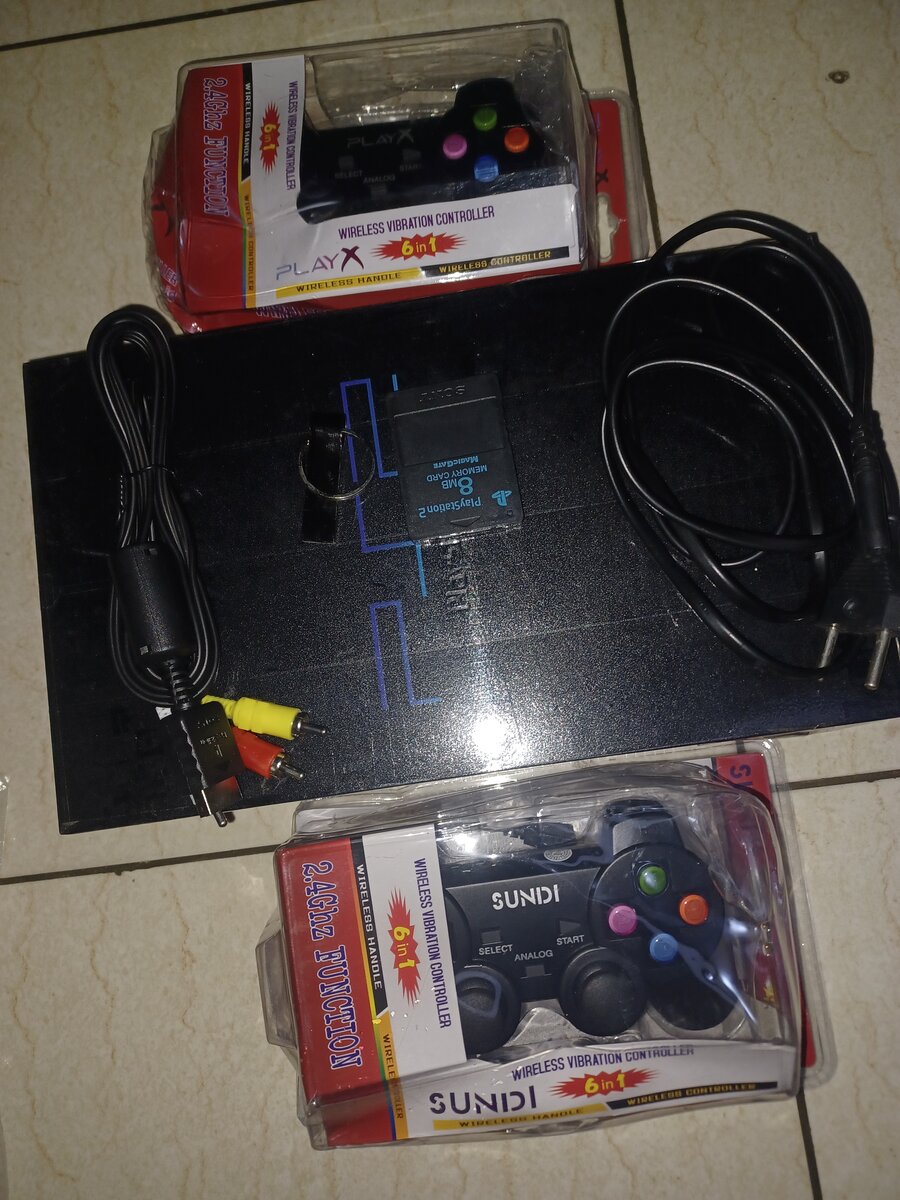 Ps2 craque +2 manettes sans fi