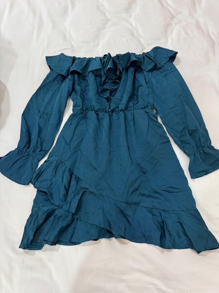 Off shoulder cocktail dress