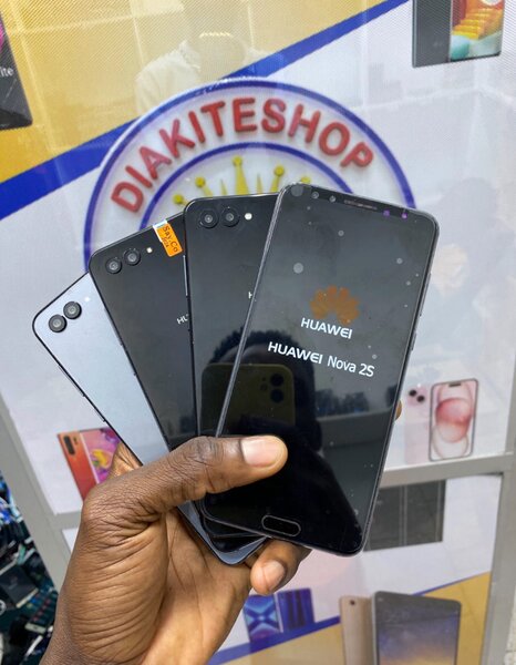 Huawei Nova 2S Smartphones