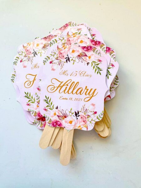 Éventails personnalisés floraux