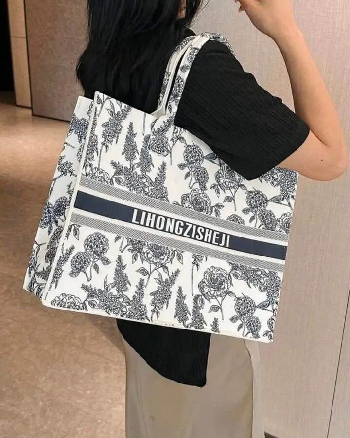 Sac cabas élégant femme