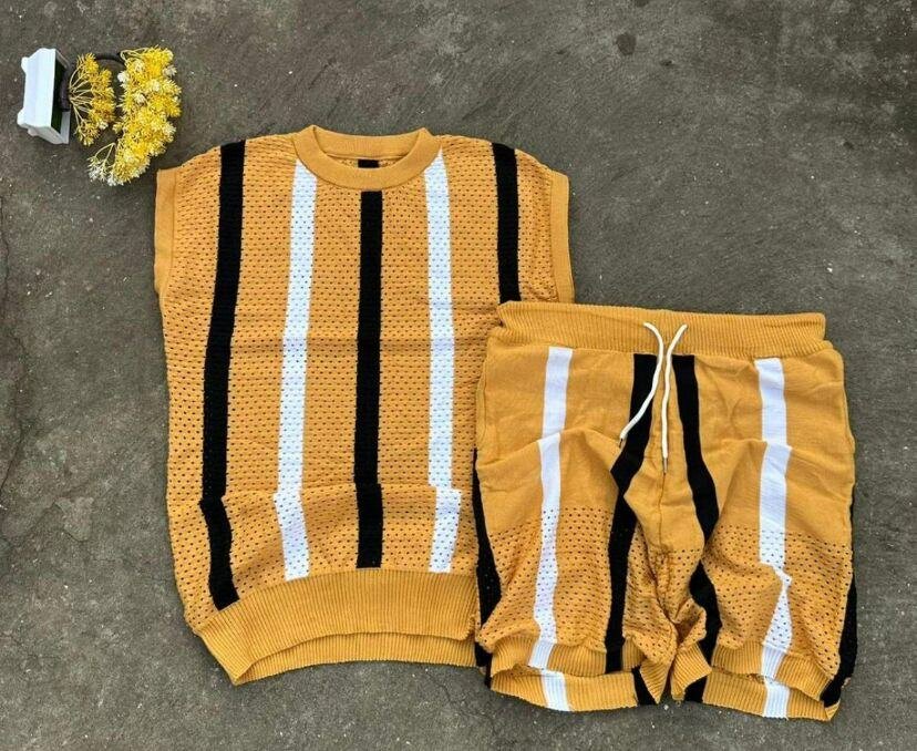 Ensemble sport rayé