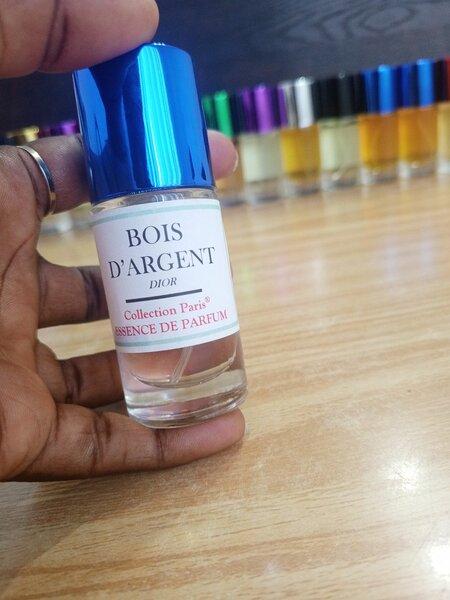 Essence - Bois d'Argent Dior